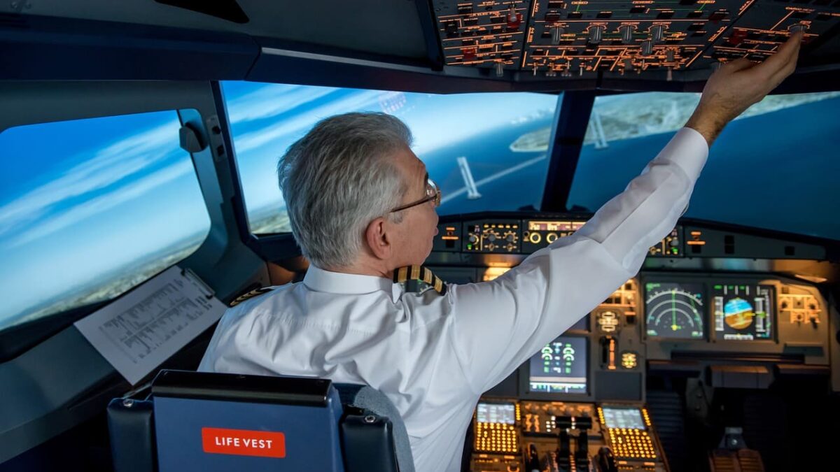 un pilote d'avion