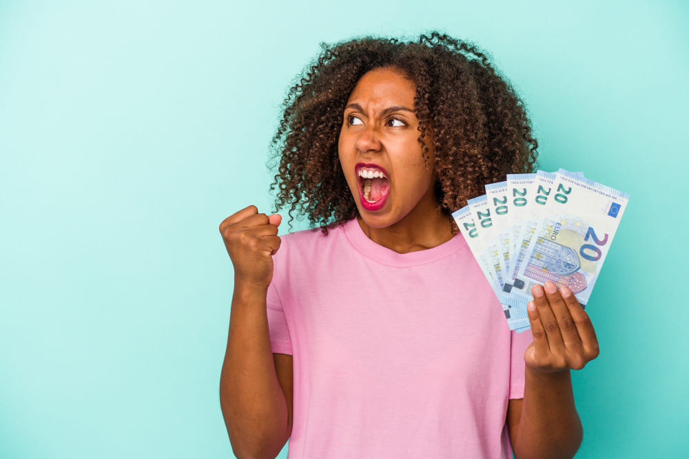 une femme ayant un métier bien payé
