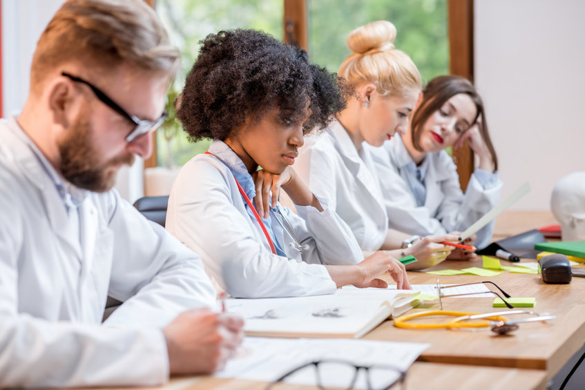 étudiants en médecine