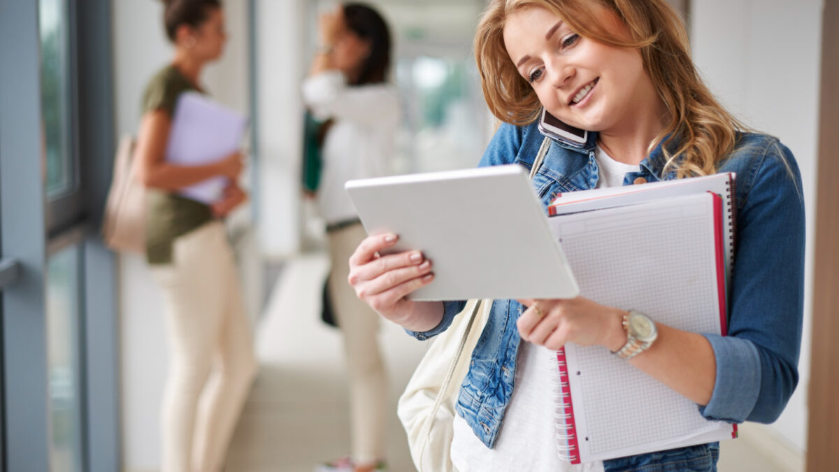 emplois etudiants